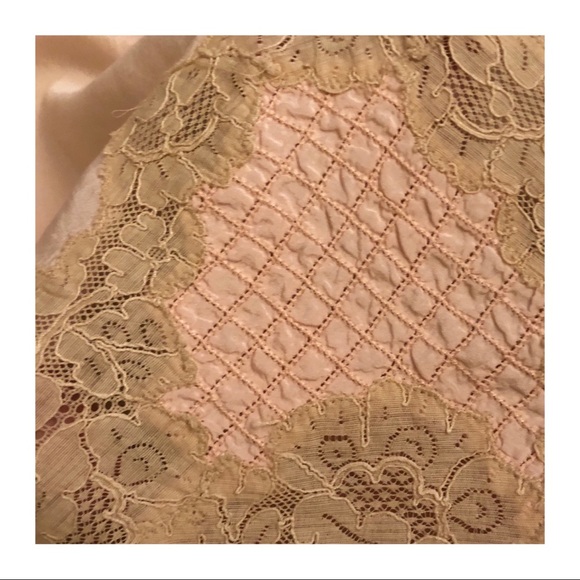 💫sold💫 1930’s Silk & Ecru Lace Tap Pants - Picture 5 of 7